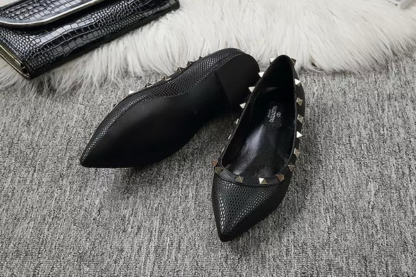 Valentino Shallow mouth flat shoes Women--111